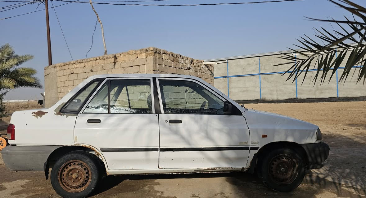 السلام عليكم
مكلف بالنشر سايبا مديل ٢٠١١ مكفولة للبيع 
رقم صاحب السيارة 
***********
***********
