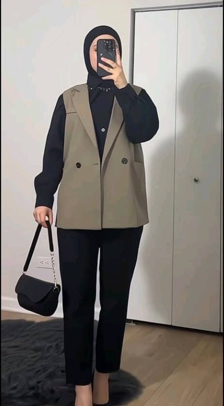 هلو بنات اريد ابيع هذا الفيست اخذتة من شي ان ماركة ديزي خامتة تموت ثكيل ومبطن ولونة مثل الصورة وسعرة بالعراقي 30 الف اريدة ب 17 مملبوس ولا مرة


**إذا كنت صاحب هذا الإعلان وتريد حذفه لأي سبب، رجاءا أرسل رسالة إلى الدعم الفني**