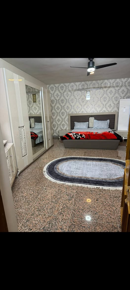 غرفه تركي كلش نضيف وتخم ملكي 10مقاعد للستفسار ع رقم ***********
