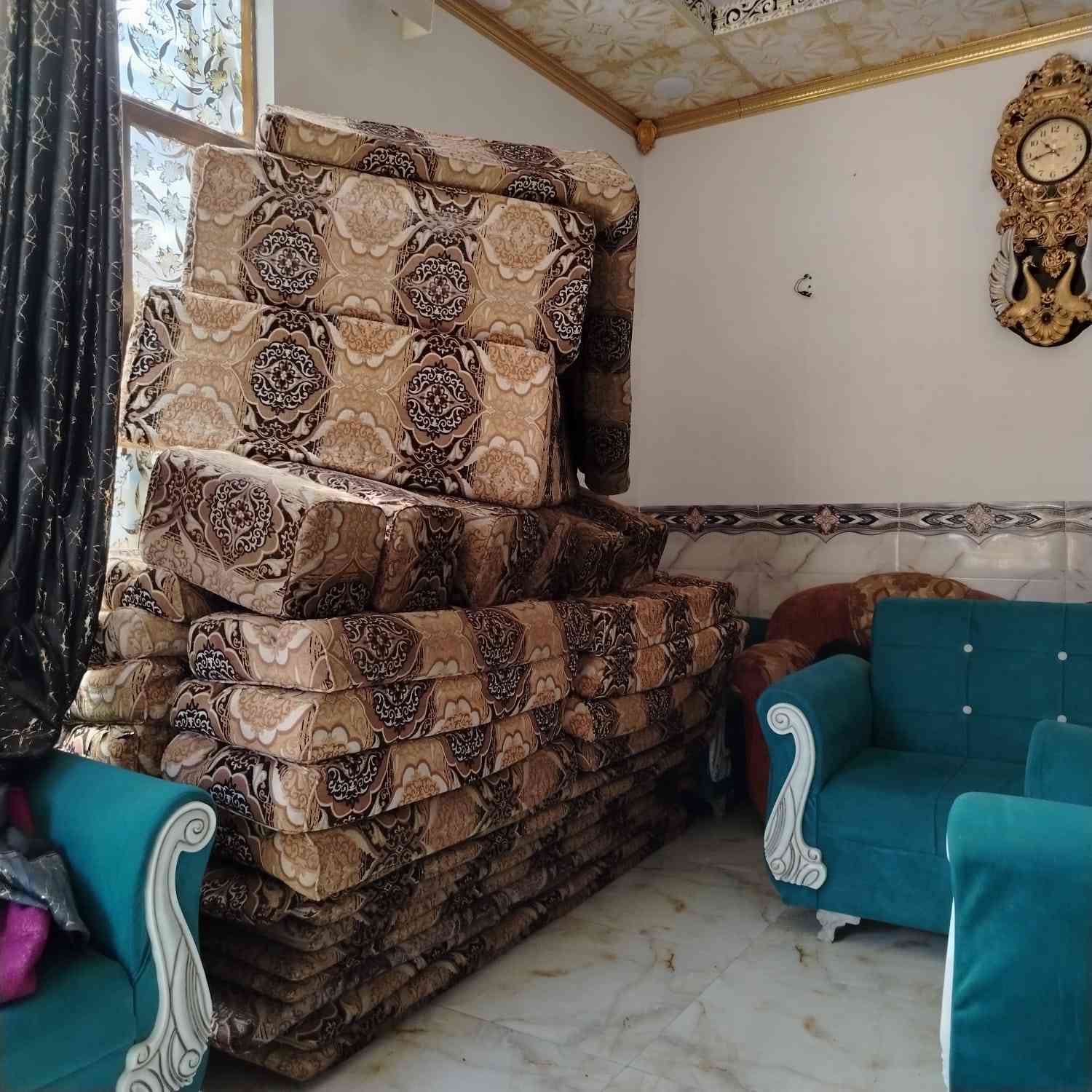 جلسة 11 دواشك للبيع كلها 225
 واذا نص منها 115 
دواشك نضيفات مابيهن مزك ولا دايسات العنوان نجف استفسار خاص النجف, العراق


**إذا كنت صاحب هذا الإعلان وتريد حذفه لأي سبب، رجاءا أرسل رسالة إلى الدعم الفني**