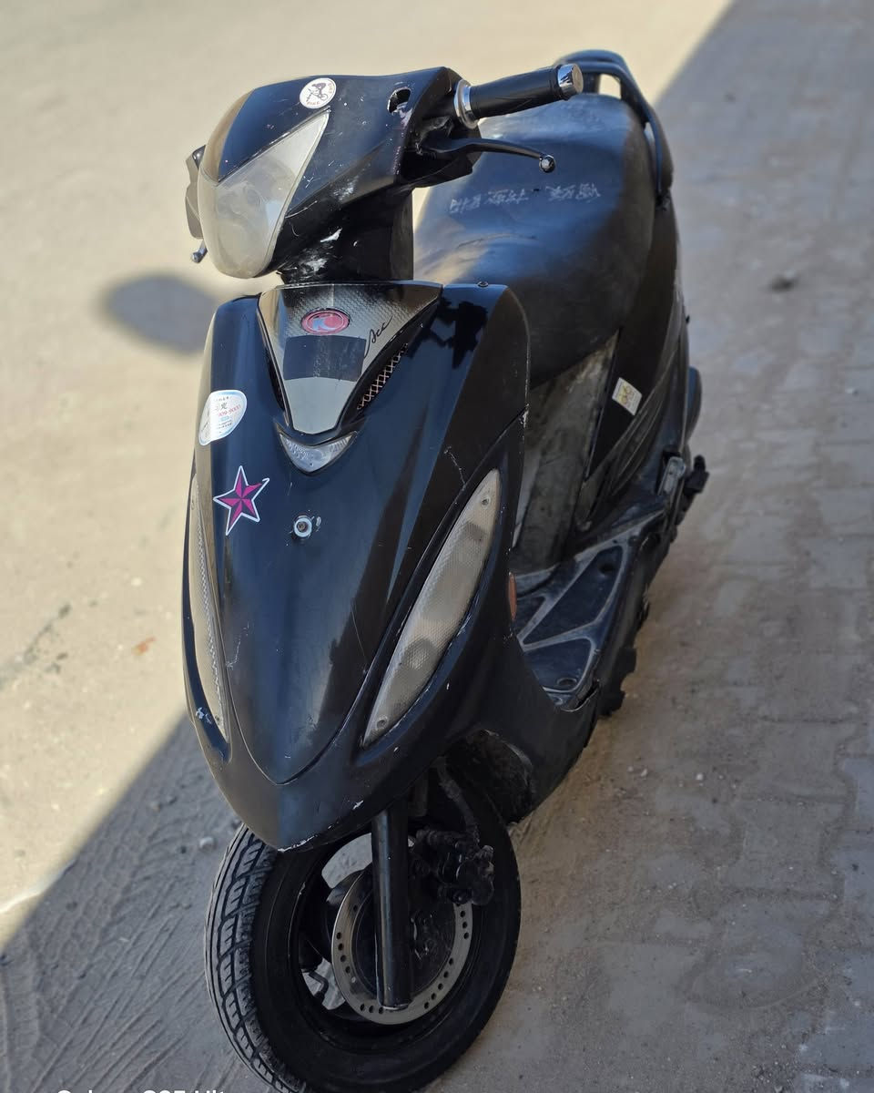 سلام عليكم اخوان كامكو G4 كفالة عامة بيع فقط فقط

نكرة سلف شلعة معدل فول ناعمة خرسة 
كهربيات كله شغال اشاير هورن سلف عداد كيلو متر كلشي شغال سكنات 

السعر 390  بي مجال بسيط لشراي مكاني نجف


**إذا كنت صاحب هذا الإعلان وتريد حذفه لأي سبب، رجاءا أرسل رسالة إلى الدعم الفني**