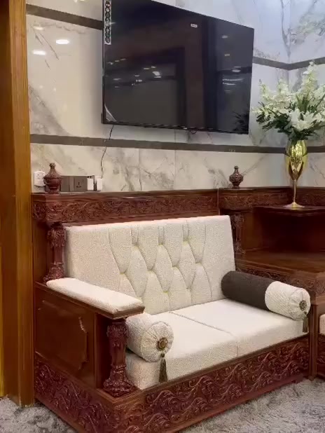 نجارة بيت الخشب • البيت الحلو يبدي من بابه 🪵خشب اصيل وقنفات مريحة لان بيتك يستاهل الاحلى
ابواب راسية 
ابواب تركيه
ديوان 
قنفات راسية 
ديكورات
( موصل دورة قاسم الخياط ) 
محسن المشهداني ‏‪***********‬‏
علاء العبيدي ***********
