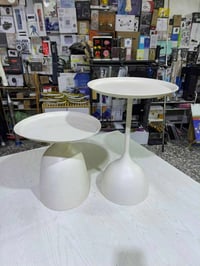 طاولة • ديكور منزلي