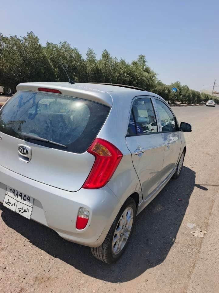 كيا بيكانتؤ ٢٠١٥ 
فول مواصفات
سلايد 
بةسمه
ئاوينه شةفت
٨٠ هةزار رويشتوه 
بئ بؤياخ  
هةموو شتئكى بةشةرت 
شوين 
هةولير

كيا بيكانتو ٢٠١٥
فول مواصفات
بدون ملاعظة
مكفوله بدون صبغ
٨٠ الف ماشيية

واتس اب 
*********** أربيل, العراق
