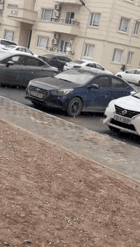 السلام عليكم
للبيع فقط اكسنت 2021
 3قطع صبغ
حادثها واضح بالصور
مكينه كير تبريد حداديه كلها بلاد جاهزه حجر بيئة كله شرط
ماشيه 63 قابل للزيادة
تخم تاير وتخم ويل كب جدد قبل سبوعين شادهن
ضايفلها عدسات سعرهن 200$ لايت نهار
مناقصها شي السيارة جاهزه
رقم اربيل دولي  تحويل شرط مكانها بغداد 
السعر 118 مجال بسيط للشراي
*********** واتساب
