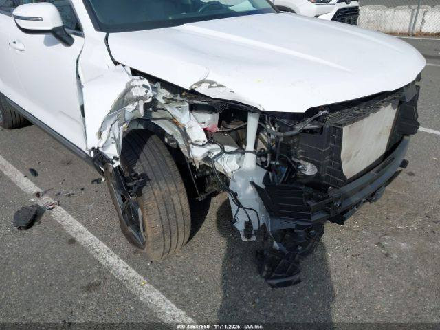 السلام عليكم كيا تيلورايد فول مواصفات EX 2024 حادث كما موضح في الصور 
الموصفات 

١، مكينه 3800

2.ماشيه 23 ميل 

3.كشنات تدفئه وتبريد 

4.كشنات كهرباء امامي وخلفي

5.بردات خلفيه

6.صندوق كهرباء

7.رادار امامي وخلفي

8.توقف ذاتي اوتو هولد

بعد بيهه هواي مواصفات السعر 180 واصل للحدود بدون كمرك

تدخل كتاب شهداء للتواصل ع هذه الرقم ***********
