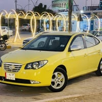 اخوتي الطيبين مطلوب مراوس بكيا فورتي من 2015 وفوك اهم شي نضيفه وجديده ...