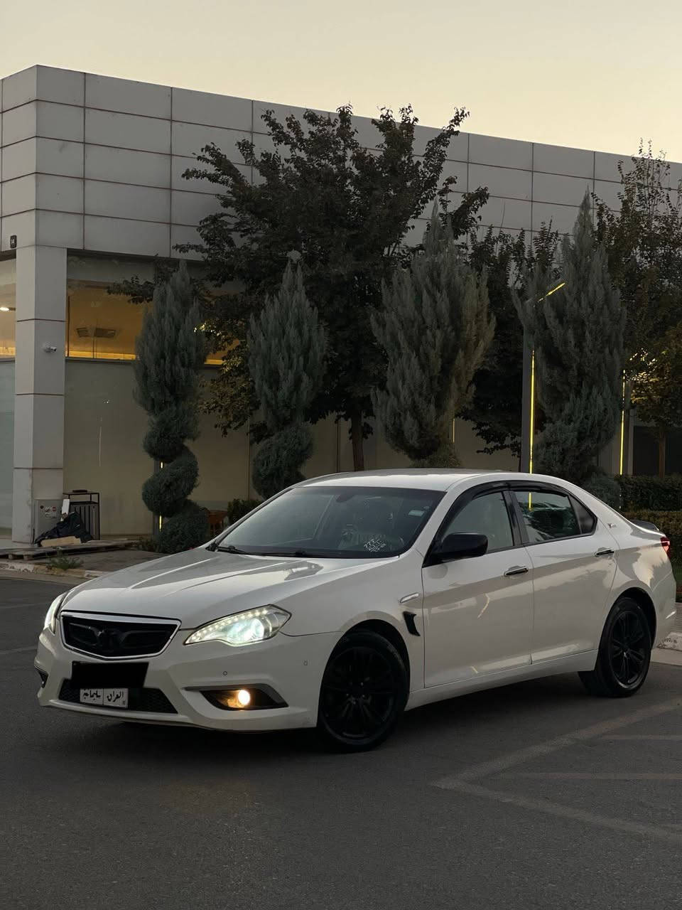bice senova D70 مەکینە 2.0turbo
مواسەفات ڤۆلیۆم گێر تۆماتیک ئەوێنە کارەبا و هیتەر 
کوشین کاربای و زۆر مواسەفاتیتکە سەیارەکە 1 چاملخی هەیە کەمەک ژۆرێی هەیە هەستپێناکەی ئێرباگو شتی نەتەقیە هەیکەلو شتی زۆر خاوێنە بەناو کردن برانەوە خرامە بەشەرتە مکینەو گێر هاموی بەشەرتە 7504796333 أربيل, العراق
