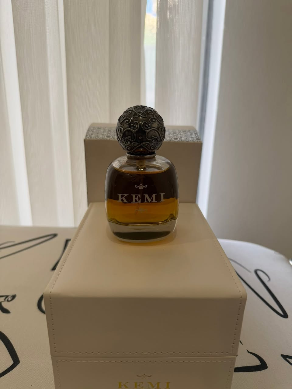 سلام عليكم مجموعة عطر نادر و سعر مناسب❤️‍🔥
Karakash 50$
Xerjoff kemi 145$
Nassomato( ٣قطعه) 155$
Memo shams oud new 110$
Kylian madly in love 85$
Creed royal oud 155$
Molinard قطعتين 125$
Memos tiger nest 75$
Tiziana terenzi nero oudh 120$
Thameen carved oud 85$
Nishane köln 65$
Mfk aqua 115$
Music de parfume قطعه65$ سعر بل سوق ١٥٠$+


**إذا كنت صاحب هذا الإعلان وتريد حذفه لأي سبب، رجاءا أرسل رسالة إلى الدعم الفني**
