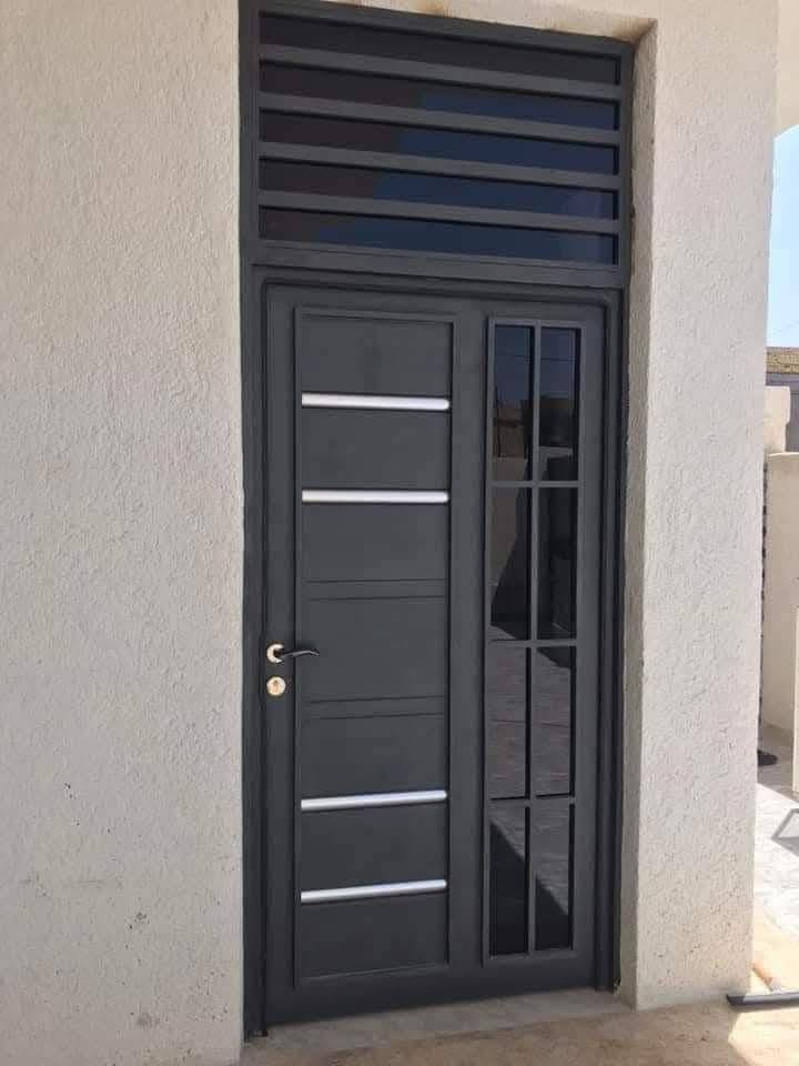 ✨ أهلاً بكم زبائننا الكرام في معمل حداحده الأنوار ✨
نقدّم لكم أحدث الموديلات وأرقى التصاميم الهندسية، وبأفضل أنواع المواد الحديدية.

⚒️ معمل الأنوار لكافة الأعمال الحديدية
• أبواب
• شبابيك
• كيسبان
• كرفانات
عمل متقن – تصاميم حديثة – 

________________

📍 العنوان: النجف الأشرف – حي النداء – شارع المجمعات
📞 واتساب: ***********
👨‍🔧 بإدارة: عادل الخفاجي
