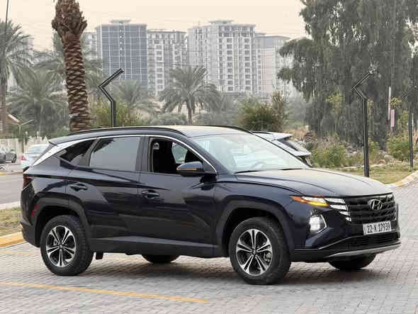 السلام عليكم
للبيع 
لون نيلي السيارة 
توسان موديل 2024  وارد امريكي رقم اربيل 
ماشية 9  فقط تحويل او وكالة للمشتري 
حسب الرغبة / جاملغ مبدل + تصليح جزء البنيد بسيط بدون دواخل  شرط 
تبريد وراديترات ومروحه كلهن بلاديات 
   مواصفات Sel 
مكينة 2500 تنفس طبيعي سمارت 
بصمة تشغيل + تشغيل عن بعد + الابواب بصمة + رادار امامي - خلفي -جانبي 
تبريد قطعتين + تحكمات استيرن وكروز سرعه _ شاشة - كامرا خلفية دواره 
تدفئه كشنات -  
اشاير مري - تحديد مسار قيادة أليه 
انظمة قيادة . فور ويل اطفاء ذاتي
اوتو هولد
 . وباقي المواصفات معروفة . السيارة جاهزه وحلوه جديده 
تبريد راديترات مروحه كلهن بوضع الشركة بلاديات 
دواخل شواصي لغود مكفولة وشرط الفحص والسونار ابيع 
حجر البيئه بلادي 
رادار بلادي 
بغداد المنصور   
واتساب متوفر او الاتصال عالرقم 
*********** 
سعرها 196    ورقة
