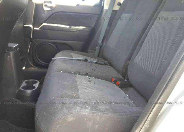 السلام عليكم سياره جيب باتريوت موديل 15سنويه جديده رقم انكليزي ميسان كير محرك 2400 كلشي موضح بالصور الشراي يتصل على الرقم ***********
