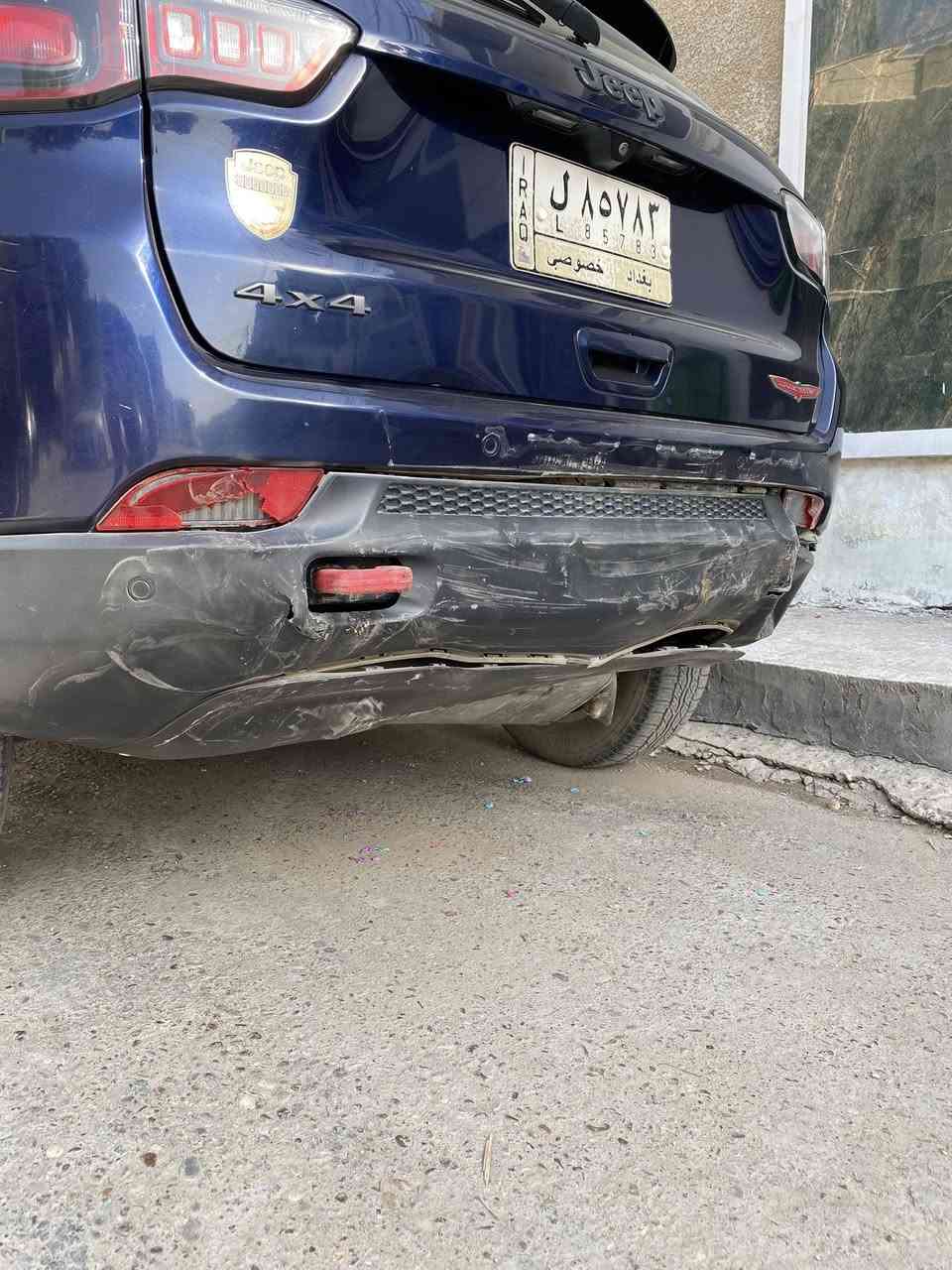 السلام عليكم
اخوان منو عنده دفيوزر خلفي مال جيب كومباس  2019 فئة ترايل هوك الي عنده خلي يراسلني 
***********
