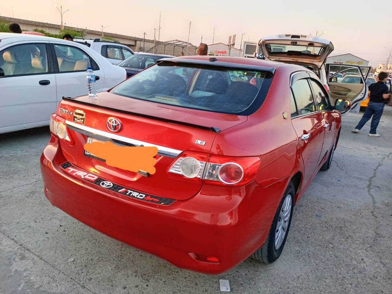 السلام عليكم  كورلا 2011  للبيع  هزه وبراد جديد  تدفئه وتبريد شغالات بيها صبغ ربع البونيد  وبيها بارد باب الوره السكن  سنويه بسمنه تحويل مباشر بدون وكاله  السعر  118 وبيها مجال  
***********
