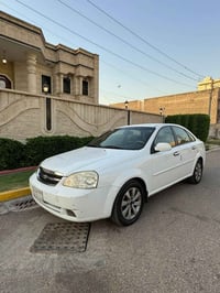 اوبترا موديل 2012 الشركة العامة السيارة بيها الچاملغ الايمن الامامي مب...