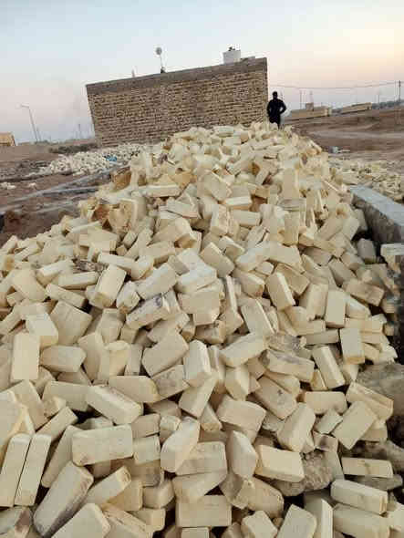 يوجد  #طابوق معامل العمارة***********  عدد 8000طابوقه #وزياده500 #ويوجد #تك 4000وزياده# 250 ويوجد كسر للبيع  اتصال  على الأرقام التاليه أو مراسله عل واتساب ***********
نوع بيرنه(الطيب-العماره)  
ونوع انجكتر. قوه ولون وعدد كامل وقالب واحد  للاستفسار ومعرفه السعر فقط
