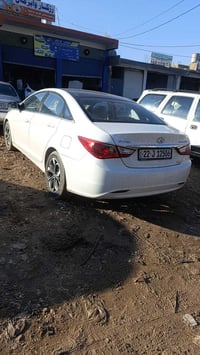 سياره سوناتا موديل 2011 سقف بانوراما اسود  گير و محرك بشرط  محرك دوش 4...