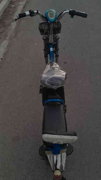 سلام عليكم درجه شحن جديده للبيع بطاريات جدد تايرات جدد شغاله كهربائية نضافه ٩٥%دبل امامي وخلفي شغال سعر ٢٥٠ بي مجال حق جيه متواجد خاص و واستاب رقمي7721702550 مكان بغداد حي جهاد الأطباء
