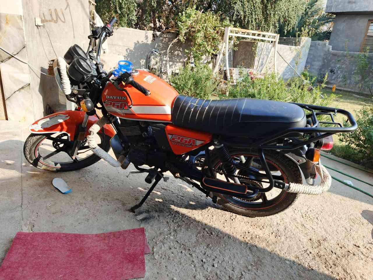 اسلام عليكم
دايوان نفخ للبيع لون برتقالي مديل 23 
اوراق اصولي محرك ميتين  
السعر مليون وستميه ١٦٠٠ وبيها مجال
المكان كربلاء طوريج سياحي الكراكشه
الرقم ***********
