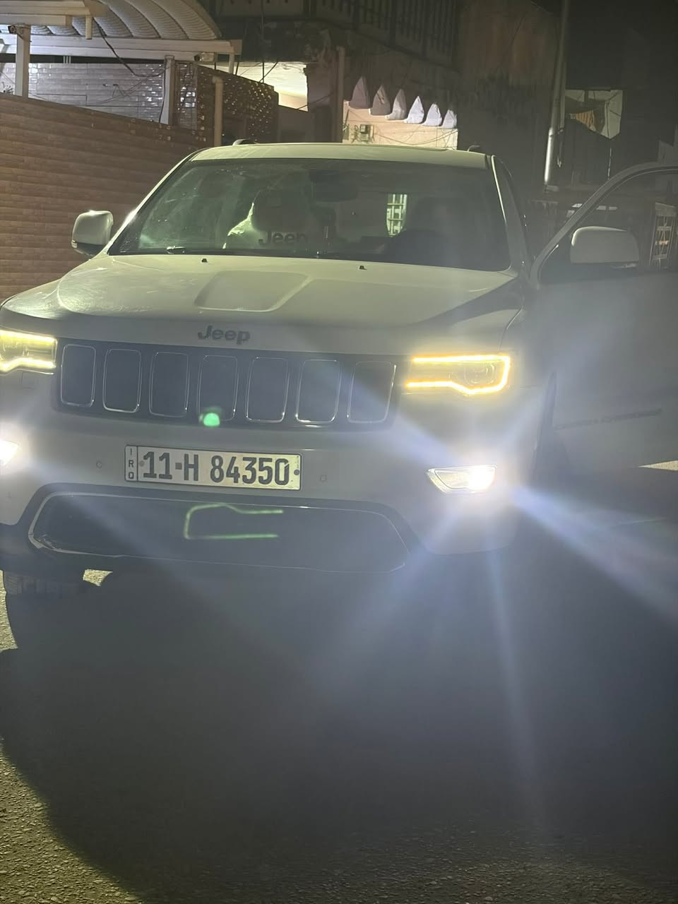 السلام عليكم اخوان
جيب كراند شيروكي خليجي مكفولة شركة هارلم استلام شركة ماشية ١٣٠ الف مكينه ٦ سلندر بيهه تكحيل بالدعاميات ورصعة صغيرة بالجاملغ الأيمن الامامي السيارة فول استعمال شخصي السعر ٢٨٥ بيهه مجال بسيط حك الجية رقم بغداد بأسمي مكاني الديوانية للتواصل ***********
