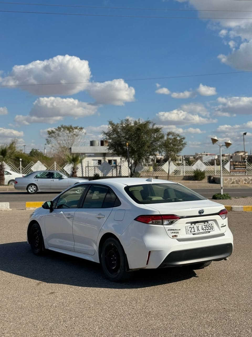 تويوتا كورلا 2023
رقم شمالي سليمانية
مع بطاقة بانزين 
السيارةLEهايبرد هايبرد 
چاملغ السكن حادثهة مع شبر بالبنيد وشبر بالباب بدون دواخل سيارة جاهزة كما موضح بالصور والمشي موضح بالصور يرهم مراوس ومراهم ونقد ومقدمة 
السعر :160$💵
سعر النقد وبيه مجال 
للتواصل خاص او :***********
