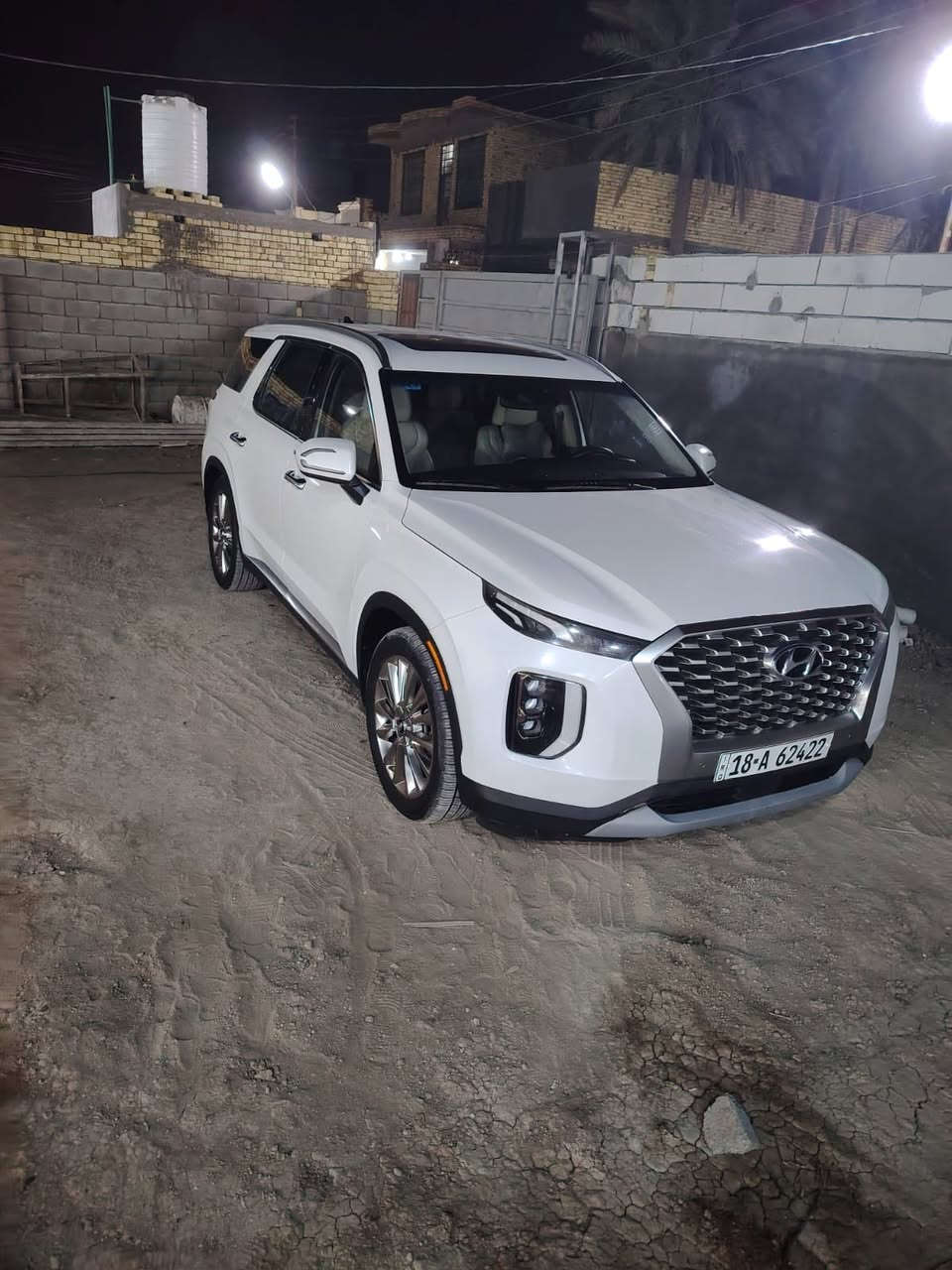 سلام عليكم
بليسايد موديل2022
فول موصفات كفاله عامه 
رقم السياره بابل 
عنوان السياره ناصريه 
حادث السياره غرق نسبه بسيطه جدددآ
السعر 270وبيها مجال 
رقم الهاتف ***********
