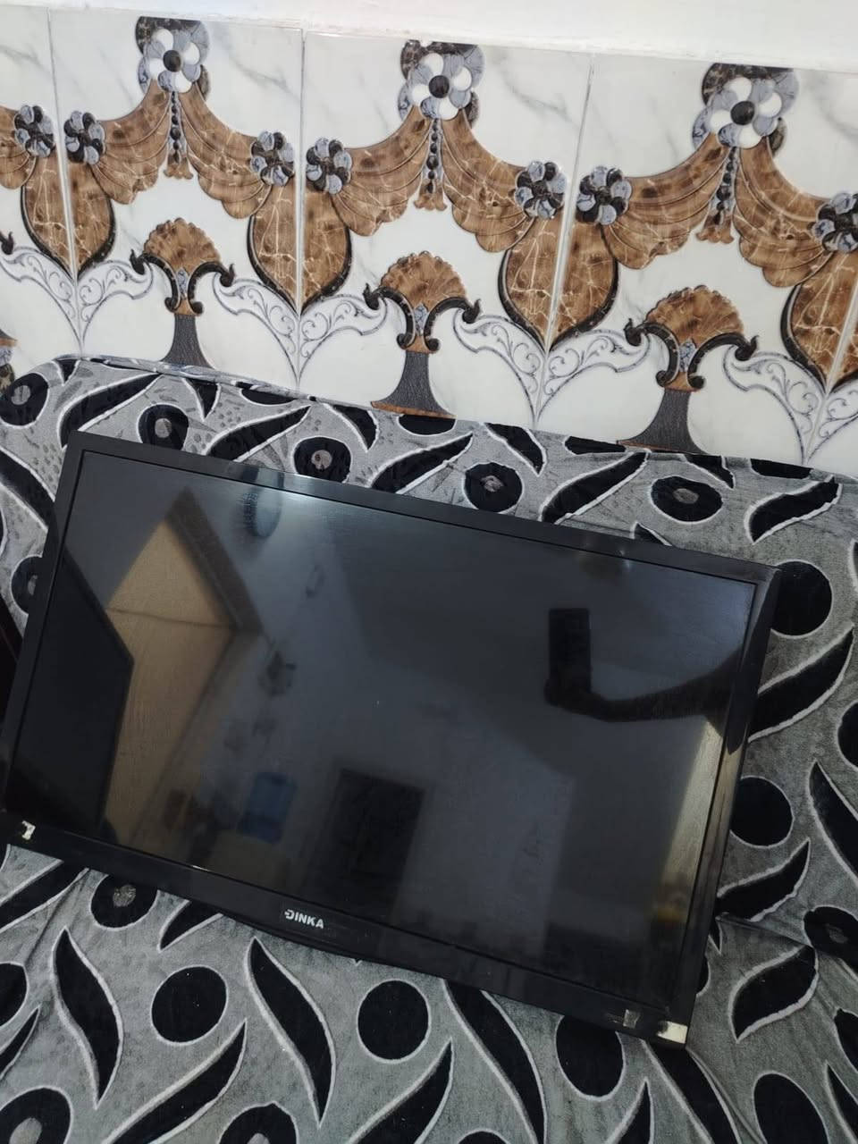 اغراض مستعمله للبيع بلازمات عدد ثنين حجم 32 بلازمه وحده صغيره مال كاميرا ودوشك جربايه نفرين ضغط عالي سبرنك العنوان ديوانيه للاستفسار ***********
