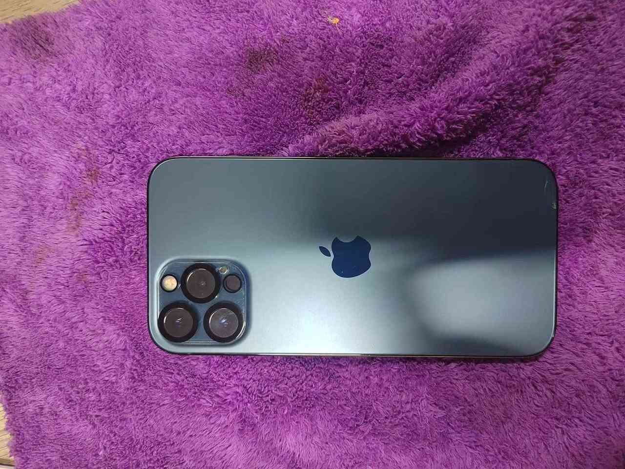 ايفون ١٢ برو ماكس 
ذاكرة ١٢٨
بطارية ٧٩
كسر بالضهر
غير مفتوح ابد
شرق أوسط 
للبيع او المرواس 
مكاني بغداد 
*********** بغداد, العراق
