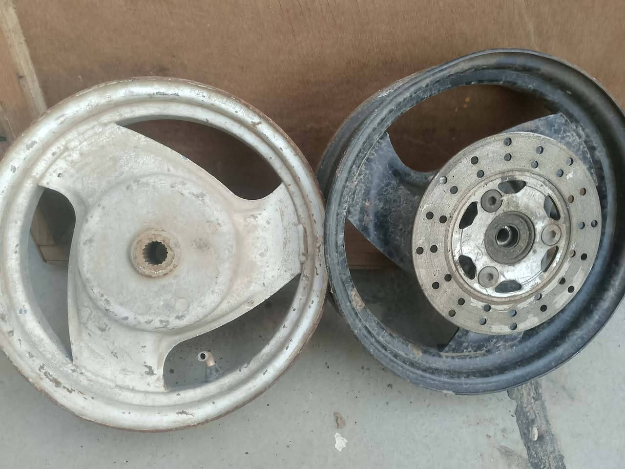 السلام عليكم غراض ماكس عدله للبيع اي شي تحتاج خاص


**إذا كنت صاحب هذا الإعلان وتريد حذفه لأي سبب، رجاءا أرسل رسالة إلى الدعم الفني**