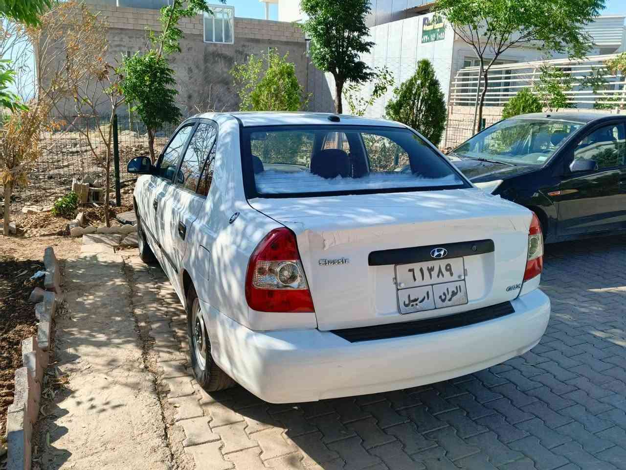 اكسنت موديل٢٠٠٢ اوتوماتيك مابي اي نقص صبغ جاملغ واحد بدون ضربه تبريد ثلج صدر تايرات 
جديد بشرط تحويل مكان سليماني سعر ٥٥ بي مجال بصيط ***********

