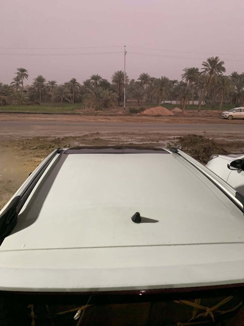 سلام عليكم  شيري تيكو للبيع  مكفوله كفاله عامه من الحادث
(المميزات)
  تدفئه +تبريد و التبريد ثلج و التدفئه حاره جدا 
مديل 2013 المحرك أربعه سلندر (V4)  
ألف و ثمنمية (1،8) و الكشن تدفئه تبريد + فتحه تبريد لل خلف لل قدمين +  قماره + إزاله الضباب ل جميع الزجاج حته الزجاج ال ب  باب + لايت زنون + تخم تاير جديدات   لل 4تايرات +نضام إنذار لل سرقه  + و رموت كنترول من تقفل يصعد الزجاج  و مع صوت هورن و من تضغط مطول علي زر تفتيح السياره ينزل الزجاج + زجاج اوتو  
و  السياره ماشيه 170 ألف  + السياره مكينته  مسكر   قطره خياس أو زنجار أو جراد ما بيهه  تلمع   السعر 65 ورقه بيهه مجال سايقتهه بنيه و السنويه ل سنه 2028  تحويل سنويه ثاني يوم رقم نجف لل شراء أو لاستفسار ***********
