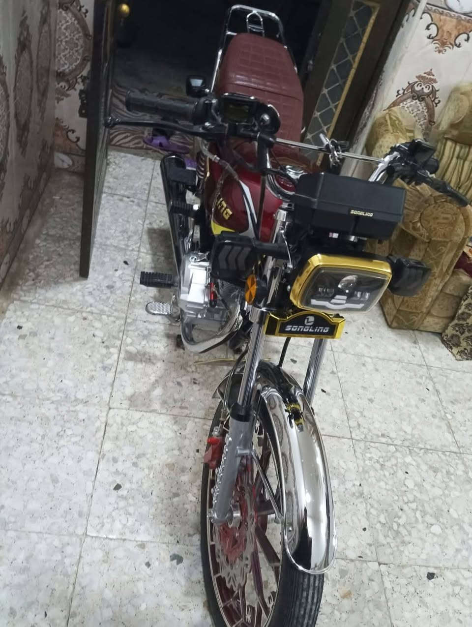 سلام عليكم دراجه سيفان 2025 تشغيل 🔛 عن بعد بصمه دراجه كلش حلوه سعر 750مكان دراجه قرب مجسر ثوره شراي اتصل‏‪0781 823 8299‬‏
