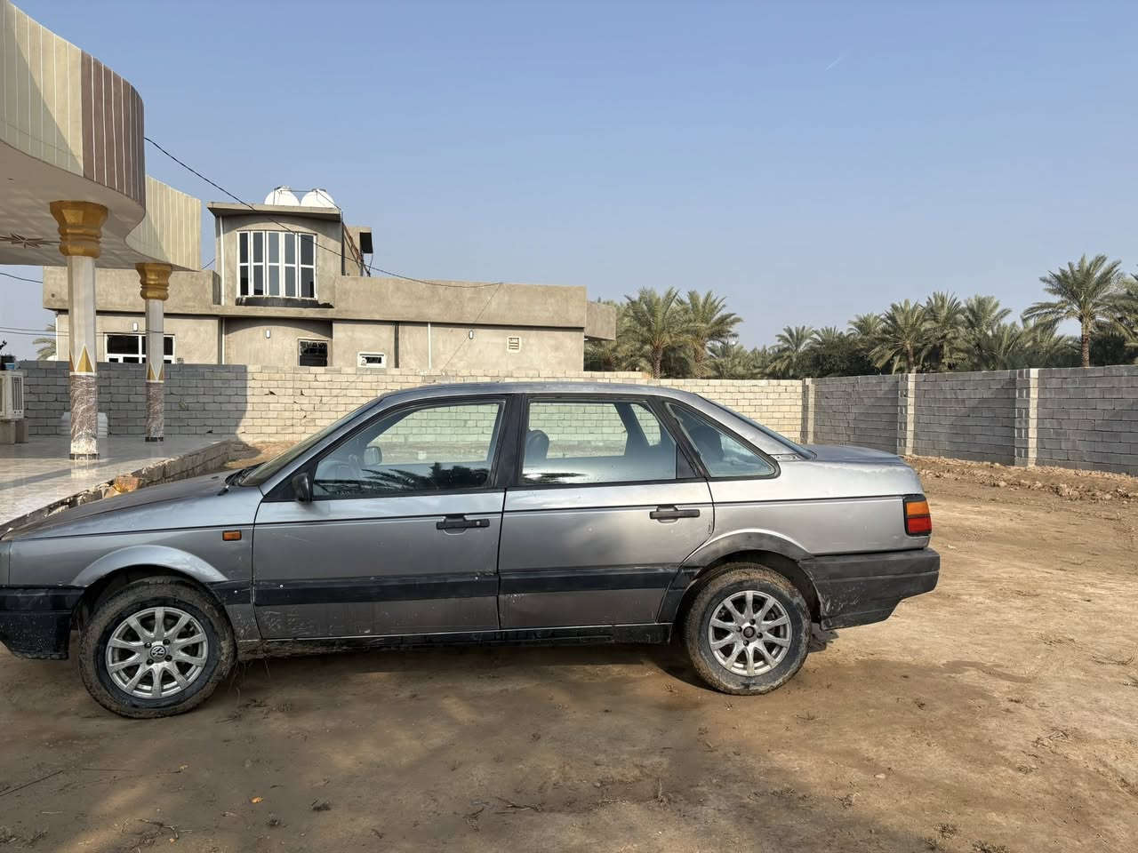 السلام عليكم مولف باسات للبيع موديل 1993كير  محرك شرط سيارة بلادية  مكفولة السعر 33وبيهة مجال للطيبين العنوان ديالى معارض الحديد رقم الهاتف ***********
