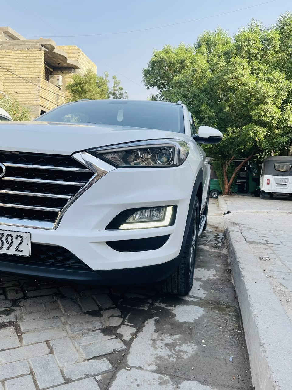 السلام عليكم
للبيع توكسان موديل 2020ماشيه 84

السيارة خليجي شركة الكاصد السياره بيها بارد قليل للبيع فقط

السيارة فول مواصفات من عدا البلراما 

كشنات كهربائي 

تحكم ستيرن جهتين 

 كامرة خلفية دوارة

3 انضمة قيادة 

تبريد قطعتين 

يدات نيكل 

مكينا 2000دوش 

شاحن واير ليس 

مري شفط 

تشغيل عن بعد 

سايد بريك بل الرجل 

وباقي المواصفات معروفة 

العنوان بغداد 

السعر210$وبيها مجال

وهذا رقمي ***********
