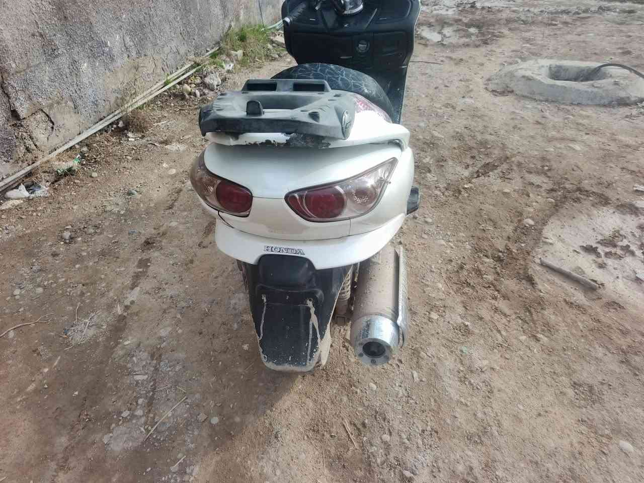 دراجه 09
البيع بغداد بوب الشام  رقم مبايل ***********
