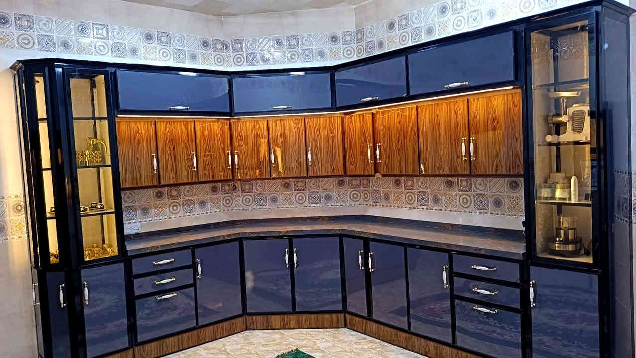 عمل كاونتر ألمنيوم من معمل ألمنيوم الأخوين بادارة الحاج نبيل زبن الكبيسي العنوان الانبار هيت كبيسه للإستفسار الاتصال على الأرقام التالية 
حجي نبيل ***********‪ 📞
وليد العراقي 📞 078‪1282083‪6
