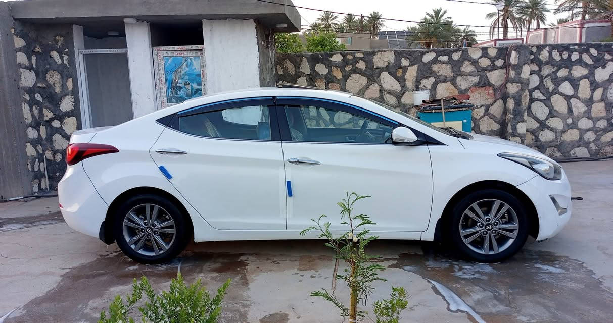 النترا 2014 شكل 16 خليجي فول 1/1 GLS بيه قطعه صبغ فقط رقم اربيل تريد تحويل تريد وكاله حاضر
مواصفات  أعلى فئه بل النترا 
🖲️فتحه سقف 
🖲️بصمه تشغيل+ بصمه ابواب
🖲️3 وضعيات قياده+ تحكمات 
🖲️مري شفط واشاير بلمري 
🖲️لد امامي وبلاجكتور زينون بلادي
🖲️ تبريد قطعتين 
🖲️كشنات كهرباء داخل بيجي 
🖲️شاشه وكامره خلفيه 
🖲️ محرك ١٨٠٠ دوش 
جاهزه سياره اخوان مكاني بابل والسعر 120 
***********
النترا 2014 شكل 16 خليجي فول 1/1 GLS بيه قطعه صبغ فقط رقم اربيل تريد تحويل تريد وكاله حاضر
