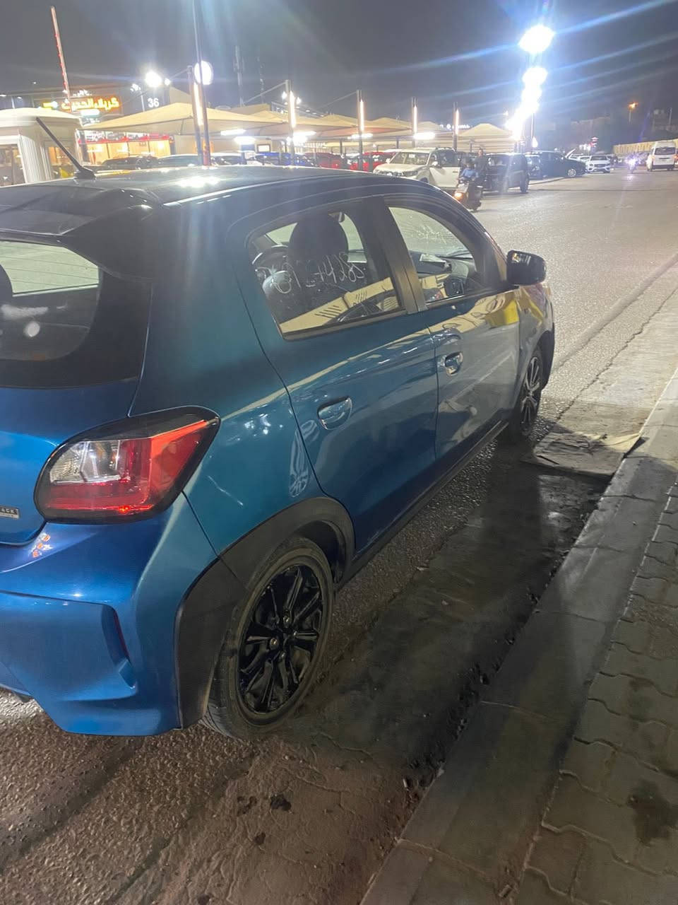 ميراج 24 شاشه وتحكمات ويل كب ضربتها خفيفه
*********** اتصل وتدلل مكان السياره كربلاء
