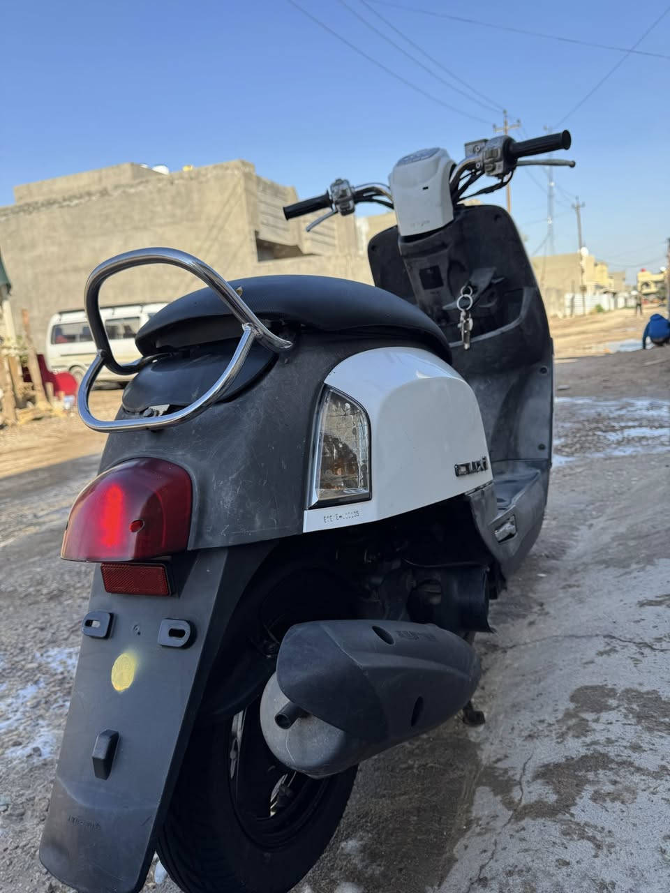 السلام عليكم دراجه ماكس بوليسي موديل 9 نوزل دراجه جديده بمعنى الكلمه ختم واحد من السوادات لكفرات لمكينه كلهن ختم واحد نكره سلف اوراق المعرض موجود ومنفيس موجود اكاتبك شرط السعر 650 بيها مجال حك الجيه مكاني بغداد الدوره ابودشير رجائا مو شراي ادعيله بلرزق ***********
