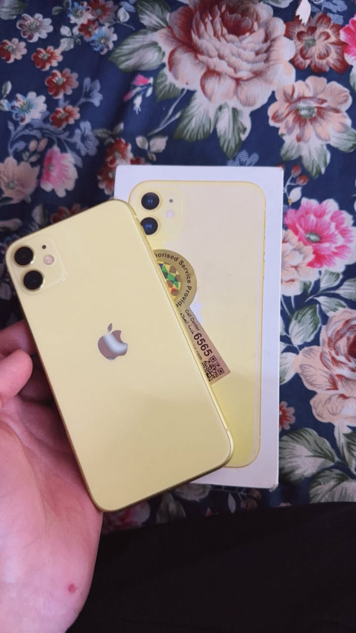 سلام عليكم اابرو عادي شرق اوسط نضافه٩٠ بطاريه ٧٤ ذاكره٦٤ تك شريحه وصيرها شريحه اكترونيه كامل ملحقاته تواصل ***********
