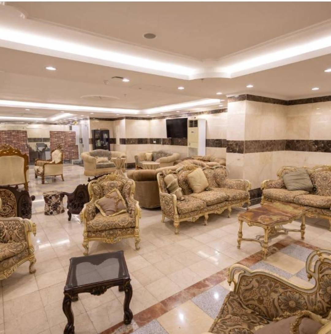 سارعوو بتسليم الجوازات لرحلة البر
 بسعر 650 الف عراقي
مع 3 وجبات طعام اوبن بوفيه مفتوح🧇
 تاريخ الرحلات ✈️🚌 
البري 7/15  🚌 
الجوي 7/20 ✈️ 
السكن محبس الجن 
رحله الطيران 850 الف 
على الخطوط الجويه العالميه✈️
3 ليالي بالمدينه مركزيه قريبه عالحرم
7 ليالي مكه محبس الجن
باصات مكيفه وحديثه🚌
مزارات المدينه +مكة
هدايا جنطه كبيرة جنطه كتف
 احرام رجالي وشاح نسائي
باج تعريفي للمعتمر🎖️
ضيافه في الطريق مبيت مزرعة حائل
فقط عليك تسلم جوازك وباقي علينه نعطيك الراحه والاطمئنان للاستفسار
زورونا مكتبنا الكائن بغداد قضاء الطارميه حي الوحده مقابل القطاع الصحي مجاور جامع عمار بن ياسر
☎️*********** مروان ابو يوسف الكرغولي 
☎️***********
***********
*********** 
🕌 (خدمة ضيوف الرحمن شرف لنا)🕋

