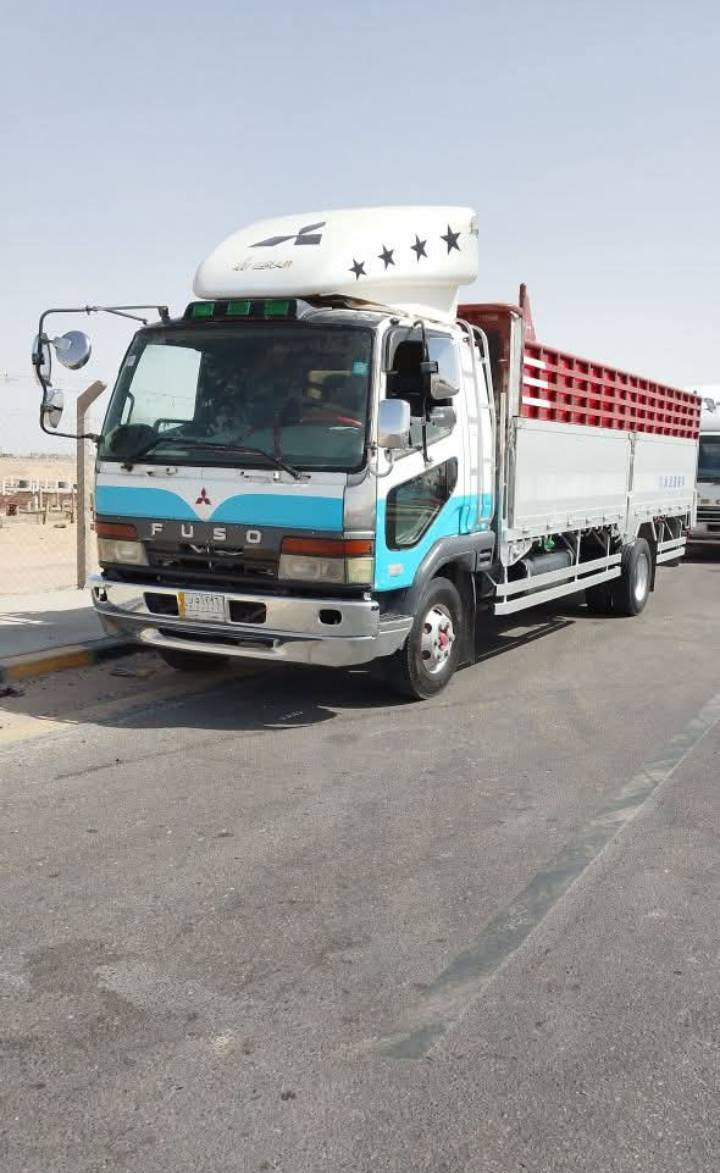 السلام عليكم للبيع فوزه بزون مكينه 16عادي طول سته وربع شاصي عريض للستفسار الانتصال على الرقم ***********
