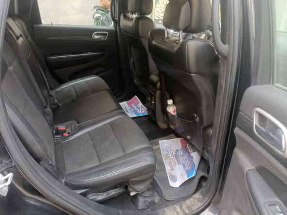 سلام عليكم  جيب الاريدو  مديل 2019 سياره ورد امريكي سياره فول موصفات  فتحه كشنات كهربه تتفددفه تبريد فور ويل  سياره من امريكه ابيه 3قطع بنيد وجملغ  وجملغ السايق  الخلفي  ***********  هذ رقم ابو سيار وتفصل اكثر يمه  مكلف بنشر
