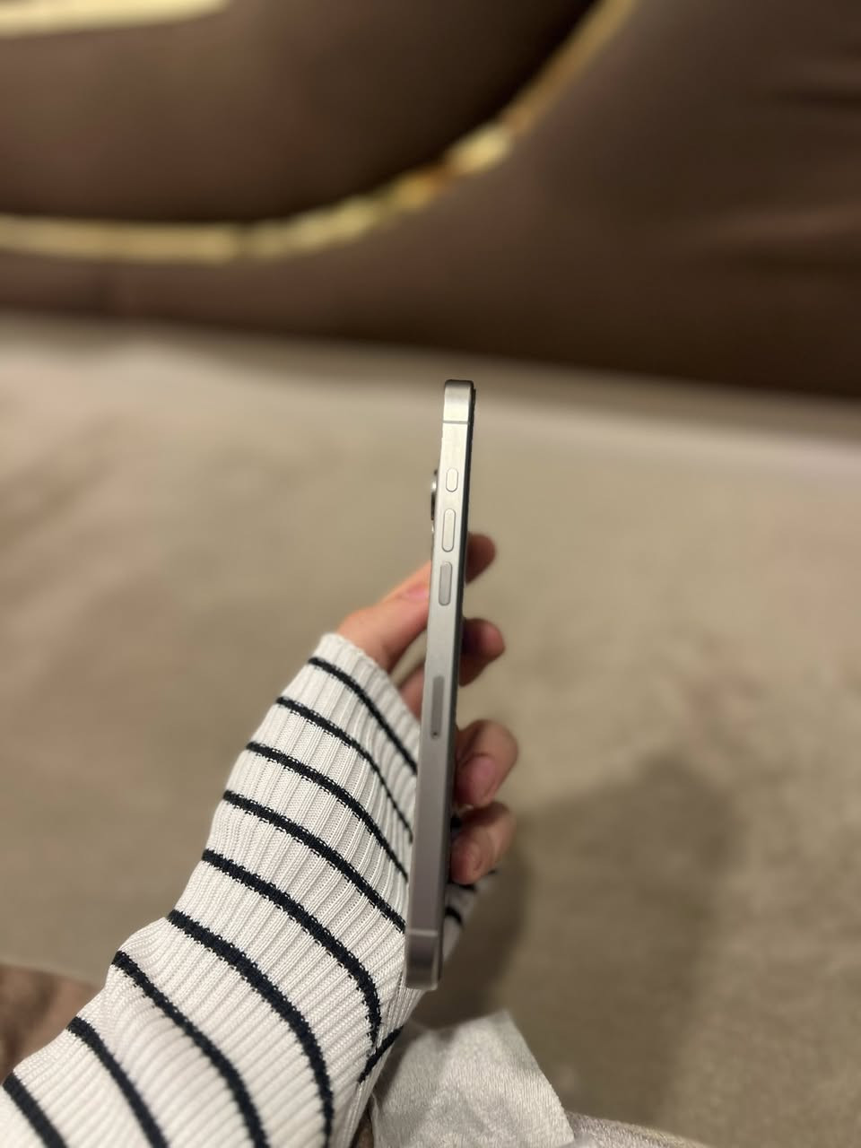 ايفون 15 برو ماكس بطاريه 81 ‎%‎ الذاكرة 256 شرق اوسط الجهاز مكفول ما مصلح ولا مبدل بي شي السعر مليون 150


**إذا كنت صاحب هذا الإعلان وتريد حذفه لأي سبب، رجاءا أرسل رسالة إلى الدعم الفني**