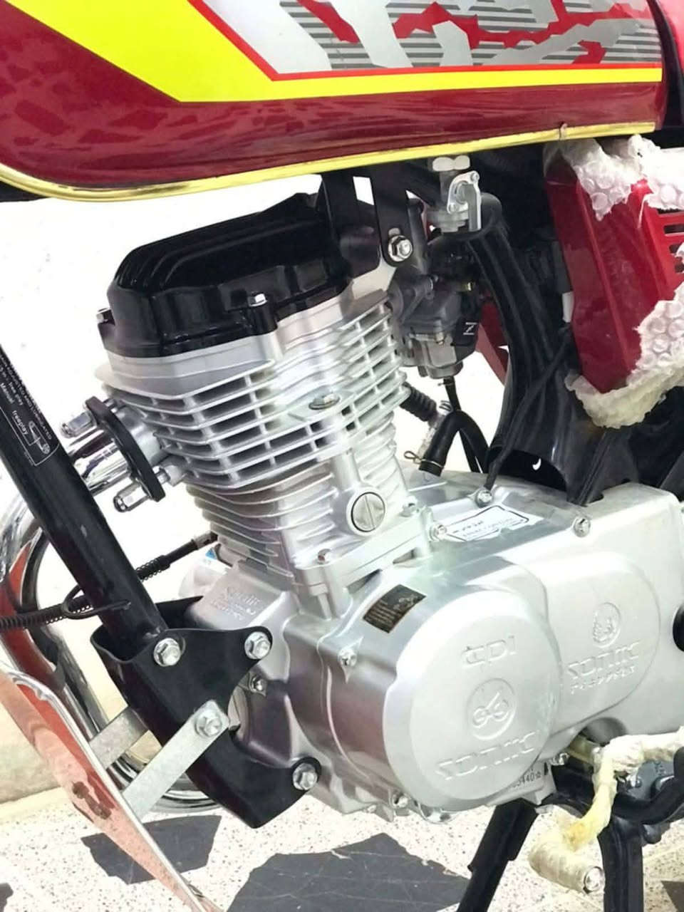 سلام عليكم تايكر موديل 24 زيرو مخزن على وظع الشركة سعر 700وبي مجال لستفسار ***********
