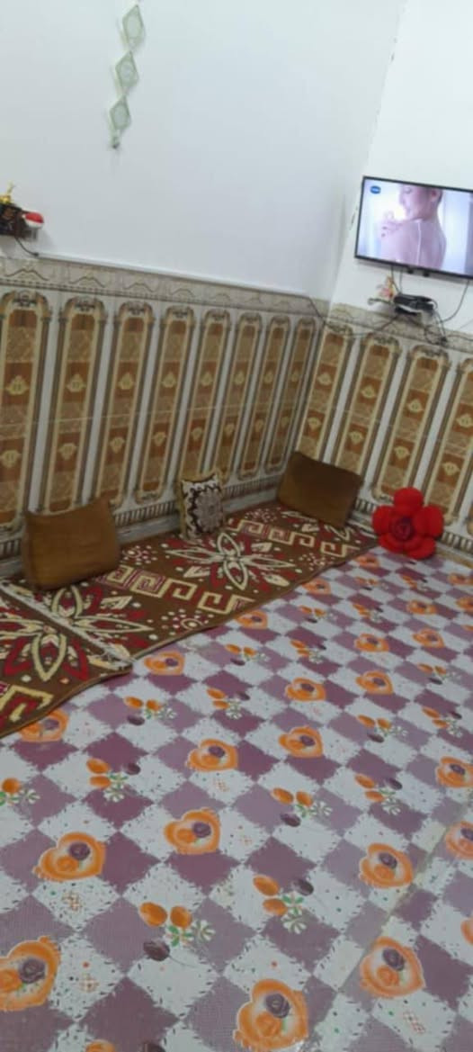 بالجربوعيه لاولى دار للبيع
المساحه 100م 

واجهه ٥ ونزال ٢٠م

يم مدرسه سفير الحسين

سنة بناء ٢٠١٩

السعر 57 مع مجال 

للإستفسار ***********
