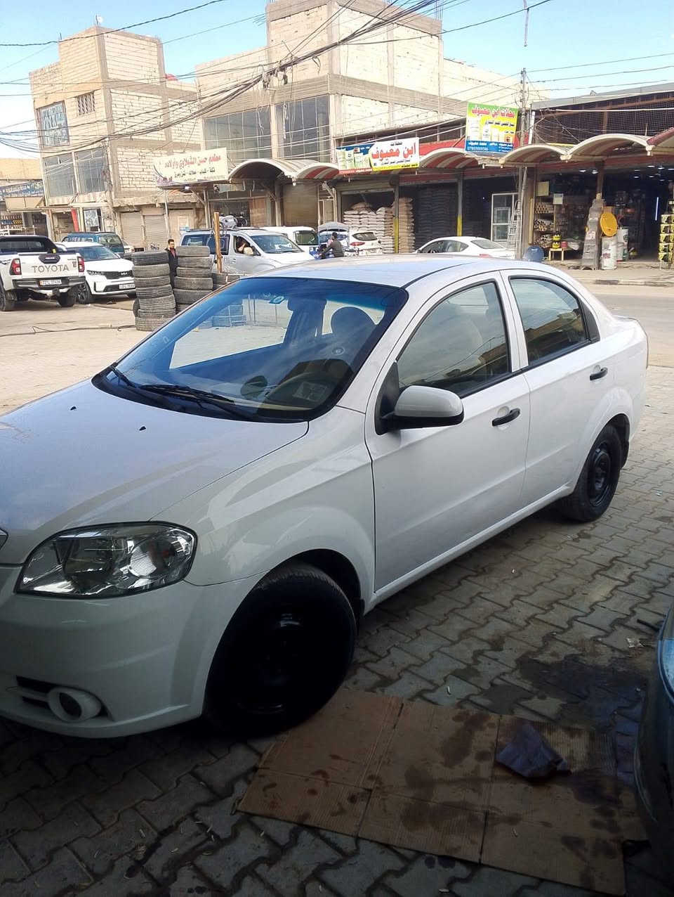 السلام عليكم افيو للبيع مديل 2009
مكينه مفتوح 1400 كير ومكينه جدد وحداديه وتخم تاير وتبريد ثلج /سعرها  (70) وبيها مجال حك الجيه)

مكان سياره نجف شارع المطار ***********
