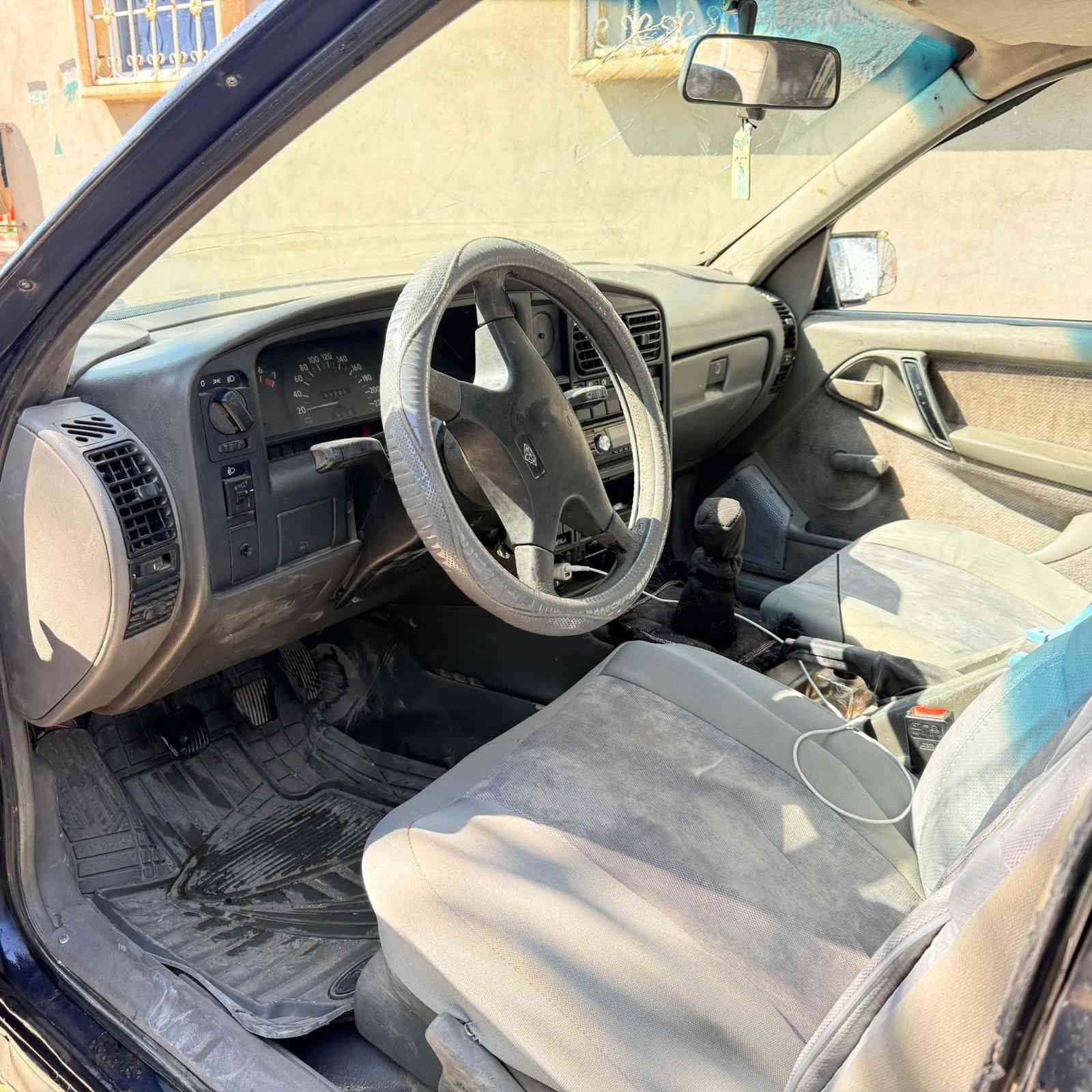 للبيع اوميكا موديل 91
محرك 20 سعر 29 وبيها مجال***********
