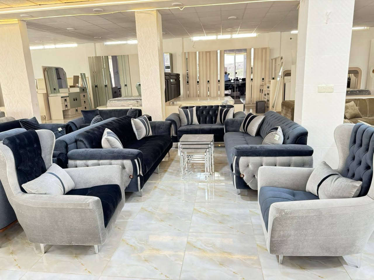 تخفيضات تخفيضات 💥🔥
😮‍🔥 أحدث موديلات 2026 بأسعار مفاجئة 
💎 جودة تدوم سنوات
📦 التفريغ على الزبون
📲 اتصل أو راسل واتساب فوراً قبل نفاد العرض!
***********
