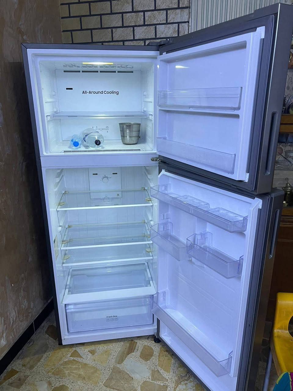 السلام علكم
غراض مستعمله للبيع قيم واخذ ب اليرضى الله 
مستعجل على بيعتهن 
عنوان بغداد السيديه
***********
